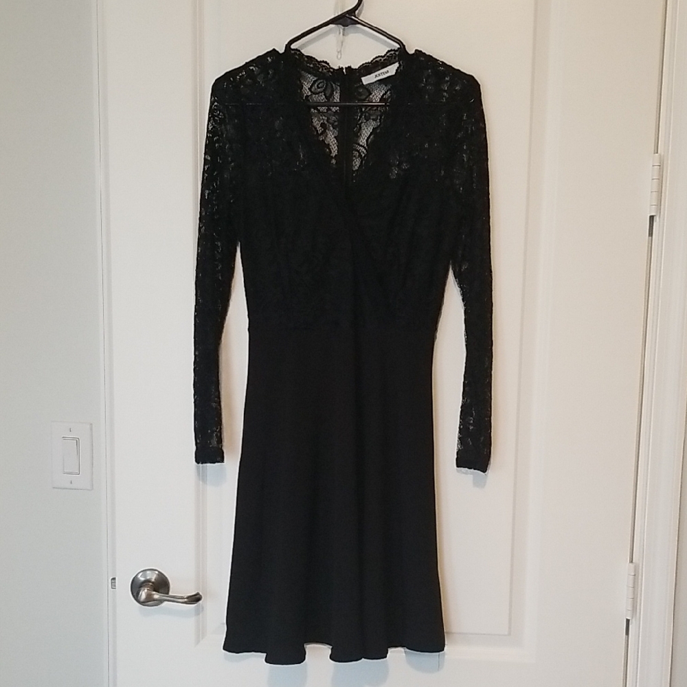 JustFab Black Long Sleeve Lace Dress